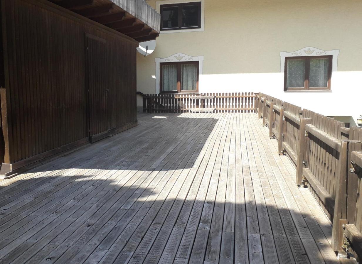 My Appartement - Haus Waldeck Schladming Bagian luar foto