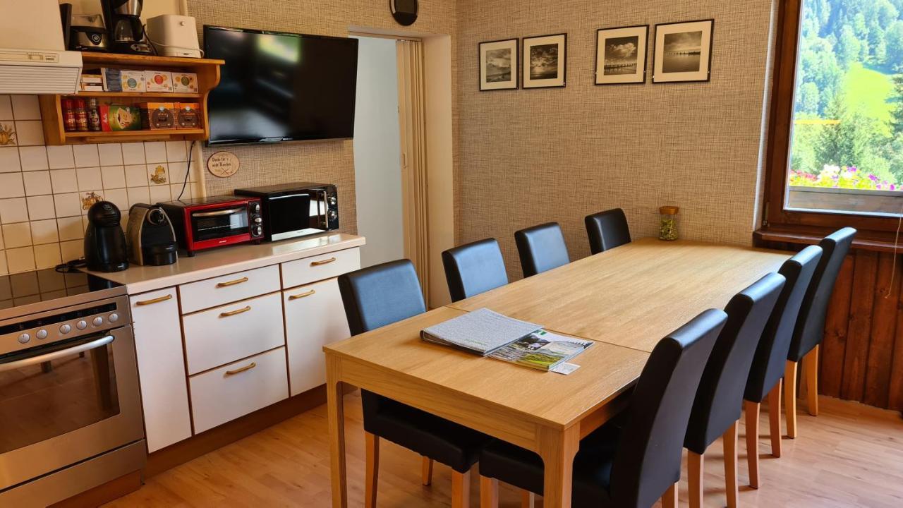 My Appartement - Haus Waldeck Schladming Bagian luar foto