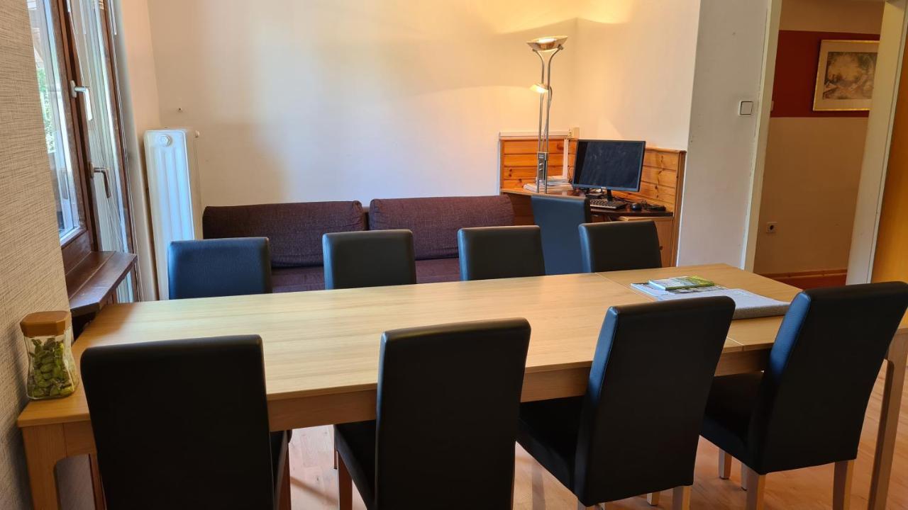 My Appartement - Haus Waldeck Schladming Bagian luar foto