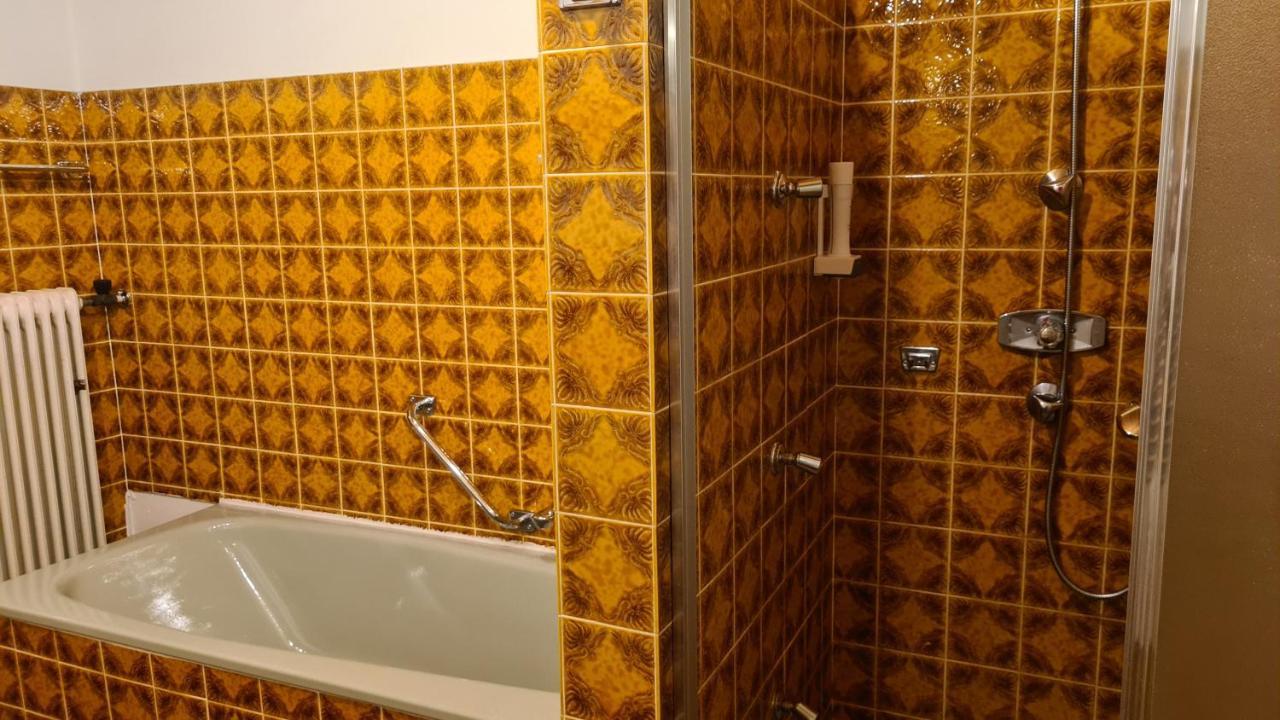 My Appartement - Haus Waldeck Schladming Bagian luar foto