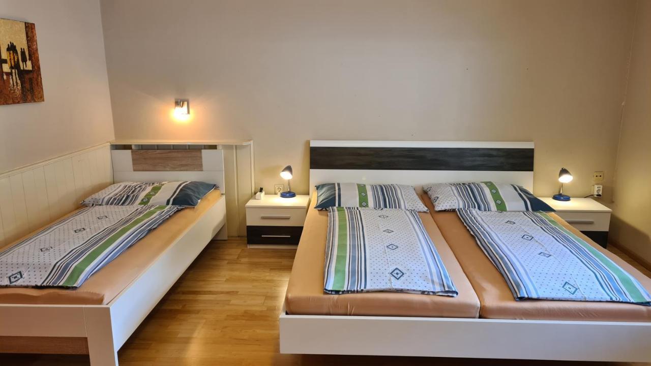 My Appartement - Haus Waldeck Schladming Bagian luar foto